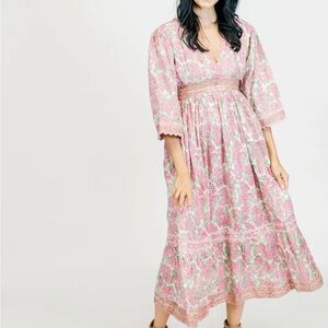 Casita Midi Clara the label;Pink with hydrangeas!Perfect for Mother’s Day!